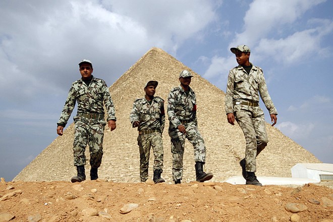Egiptovski zunanji minister Ahmed Aboul Gheit je kritiziral pozive ZDA, da naj Egipt pospeši hitrost političnih reform.