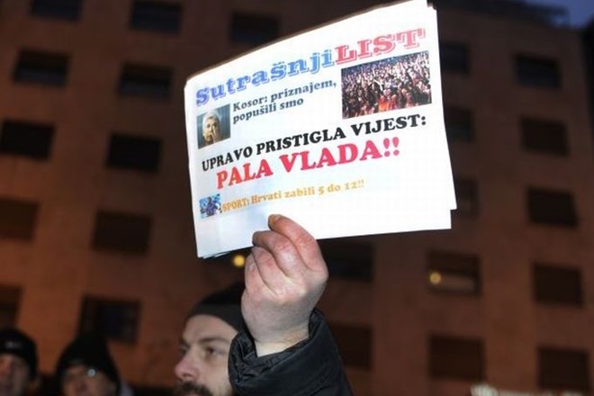 FOTO: Hrvaški protesti se nadaljujejo: ''Jadranka, pojdi raje v menzo pripravljat krompirjevo solato!''