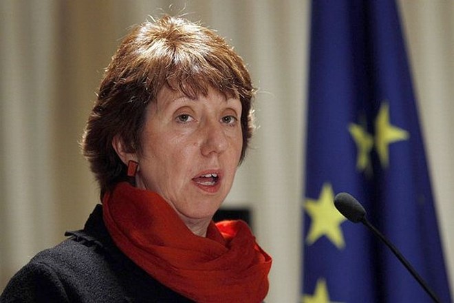 Visoka zunanja predstavnica EU Catherine Ashton je že dejala, da EU ne bo sodelovala pri omenjenem obisku iranskih jedrskih...