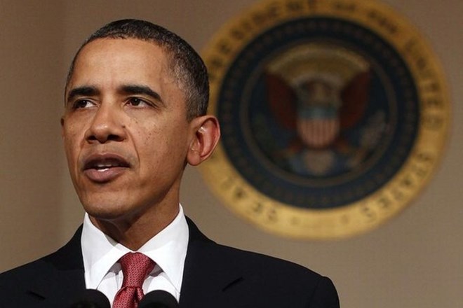 Ameriški predsednik Barack Obama je dejal, da se mora proces prenosa oblasti v Egiptu nemudoma začeti.