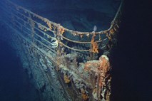 Znanstveniki napovedujejo, da bo od Titanika čez dvajset let ostala le še rja