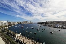 Malta kot prva v EU cepila 70 odstotkov odraslega prebivalstva