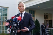 Poljski predsednik blokiral zakon za lažji dostop do jutranje tabletke
