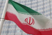 Zunanje ministrstvo državljanom svetuje, naj zapustijo Iran