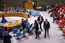 V ZN obžalovanje in kritike ameriškega veta na sprejetje Palestine