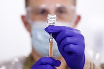 AstraZeneca umika cepivo proti covidu po vsem svetu