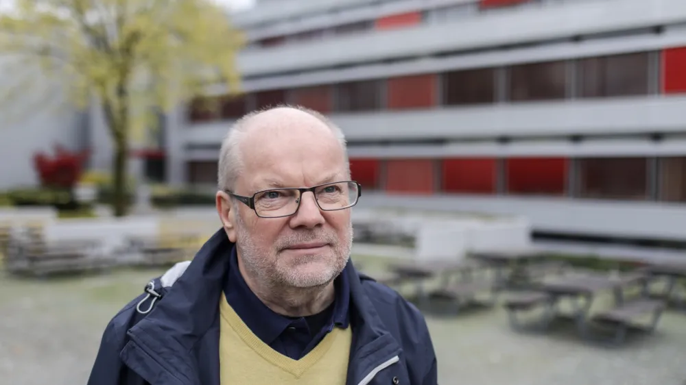 - 14.11.2019 - red. prof. dr. Maks Tajnikar, ekonomist in politik - redni profesor na ekonomski fakulteti v Ljubljani, nekdanji predsednik upravnega odbora in nadzornik Adrie Airways, nekdanji minister za malo gospodarstvo in minister za gospodarske dejavnosti v dveh vladah dr. Janeza Drnov?ka.<br> <br> <br>FOTO: Jaka Gasar<br>OPOMBA ? INTERVJU ZA OBJEKTIV 2019