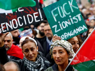  SENSITIVE MATERIAL. THIS IMAGE MAY OFFEND OR DISTURB  People take part in a demonstration in support of Palestinians, in Amsterdam, Netherlands October 15, 2023. REUTERS/Piroschka van de Wouw