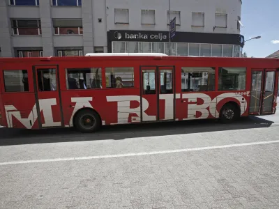 ﻿- Msestni potniški promet Maribor 2013, avtobus, prevoz//FOTO: Luka Cjuha