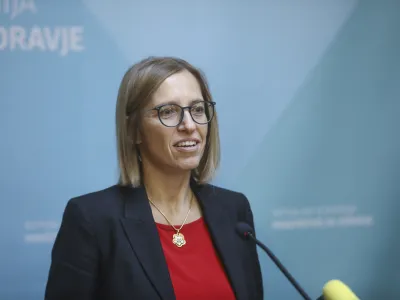 nova ministrica za zdravje dr. Valentina Prevolnik Rupel,- 16.10.2023 – Ministrstvo za zdravje - primopredajo poslov med dr. Robertom Golobom, ki je začasno opravljal funkcijo ministra za zdravje, in novo ministrico za zdravje dr. Valentino Prevolnik Rupel, //FOTO: Luka Cjuha