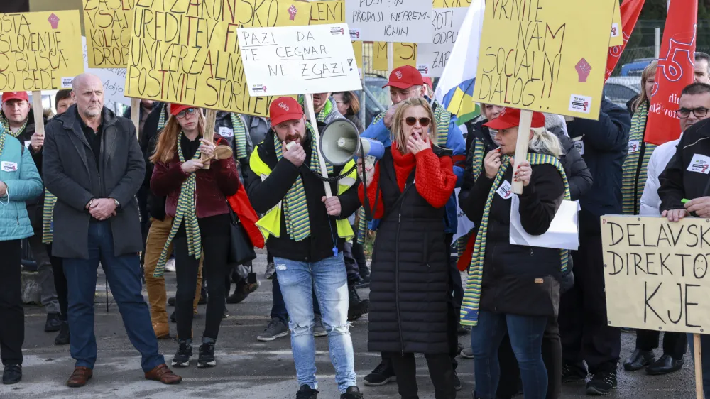 - 28.11.2023 – protest poštnih delavcev Slovenije - Ljubljana //FOTO: Jaka Gasar