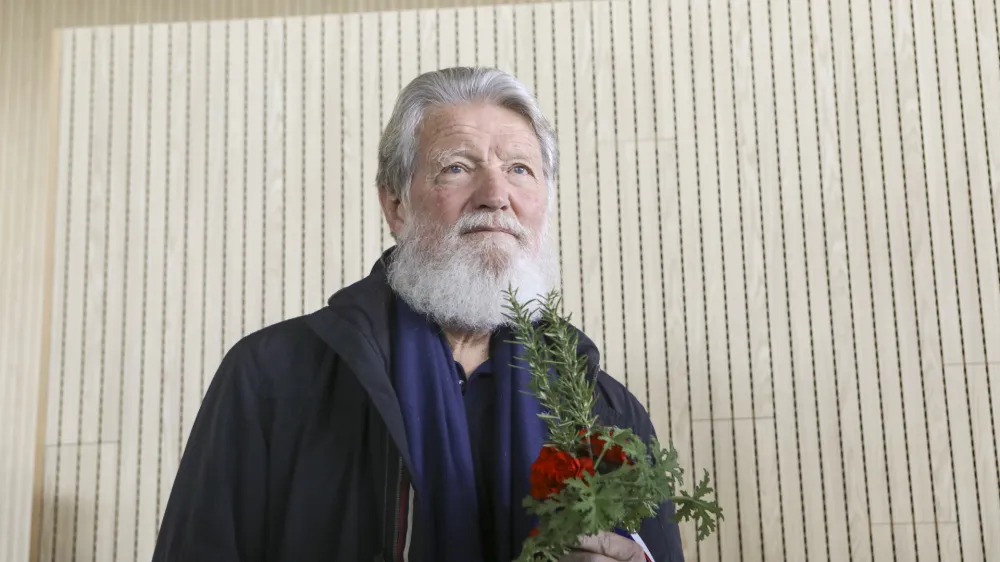 Pedro Opeka- 28.11.2023 - izjava za medije slovenskega misijonarja Pedra Opeke ob prihodu v Slovenijo s predstavitvijo programa obiska misijonarja v Sloveniji; //FOTO: Luka Cjuha