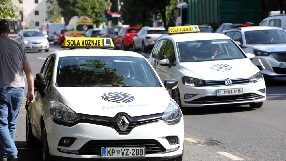 - 02.06.2023 – simbolična fotografija – avtošola – šola vožnje - praktični del izpita za voznike motornih vozil B kategorije <br><br>//FOTO: Tomaž Skale<br>