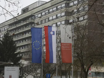 08.12.2023 - Medicinska fakulteta je članica Univerze v Ljubljani. Univerza v Ljubljani in stavba UKCFOTO: Luka Cjuha