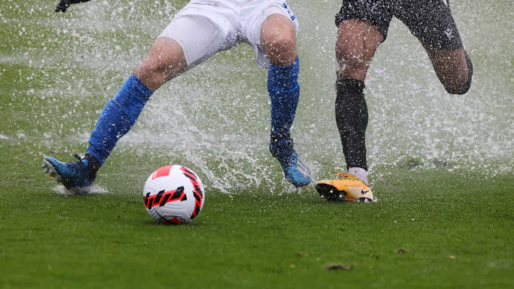 Simbolična fotografija: Namočeno igriče, port, Fair play, profesionalni port.28.11.2021. - Nogomet, Prva liga Telemach, 18. krog:NK Bravo -NK Koper.//FOTO: Bojan Velikonja