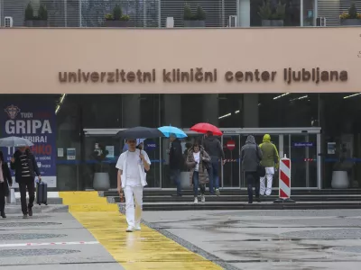 - glavna stavba UKC – Unverzitetni klinični center v Ljubljanit,- 01.03.2024 – stavka zdravnikov - začeli uveljavljati umiki soglasij zdravnikov za nadurno delo, s čimer Fides zaostruje stavko, ki poteka že sedem tednov. //FOTO: Bojan Velikonja