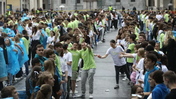 21.5.2024 marurantski ples, četvorka Kongresni trg Foto Luka Cjuha