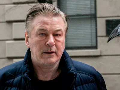 FILE PHOTO: Actor Alec Baldwin departs his home, as he will be charged with involuntary manslaughter for the fatal shooting of cinematographer Halyna Hutchins on the set of the movie "Rust", in New York, U.S., January 31, 2023. REUTERS/David 'Dee' Delgado/File Photo