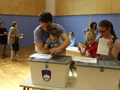 volišče09.06.2024 - Evropske volitve 2024 - Volitve poslancev v Evropski parlament - Referendum //FOTO: Luka Cjuha