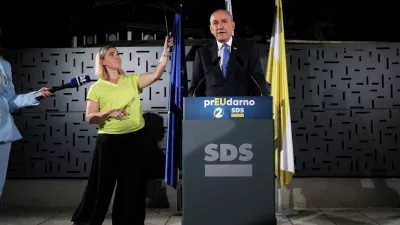 Ljubljana, sedez SDS.Evropske volitve 2024 in posvetovalni referendumi.Volilni stab SDS v pricakovanju rezultatov.Predsednik SDS Janez Jansa.