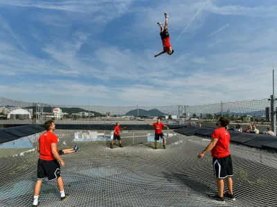 trampolin ALEJA SKY