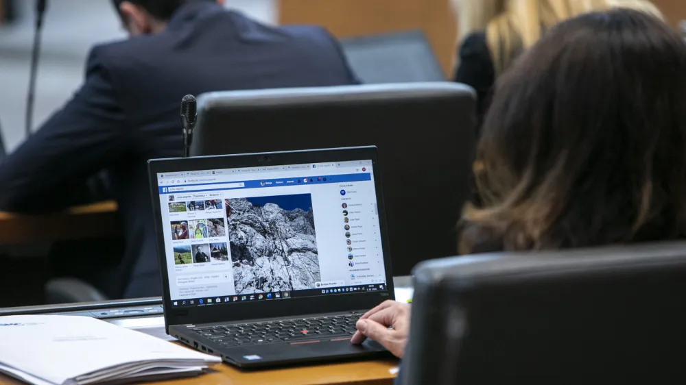 V Evropski uniji bo za ureditev področja javnega komuniciranja poskrbel tudi državljanski kodeks dobrega komuniciranja, ki bo nastal v okviru projekta Diacomet. Fotografija je simbolična.