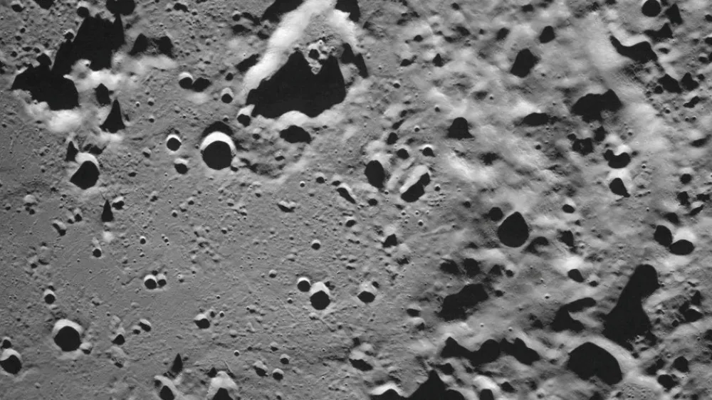 FILE PHOTO: A picture taken from the camera of the lunar landing spacecraft Luna-25 shows the Zeeman crater located on the far side of the moon, August 17, 2023. Roscosmos/Handout via REUTERS ATTENTION EDITORS - THIS IMAGE HAS BEEN SUPPLIED BY A THIRD PARTY. MANDATORY CREDIT./File Photo