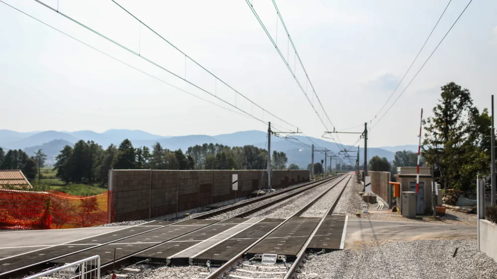 - Železniška postaja Notranje Gorice.- 13.09.2023. - Slovenske železnice, prenova proge med Borovnico in Notranjimi goricami.//FOTO: Bojan Velikonja