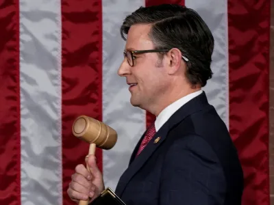 Newly elected Speaker of the House Mike Johnson (R-LA) wields the Speaker's gavel after Johnson was elected to be the new Speaker of the House at the U.S. Capitol in Washington, U.S., October 25, 2023. REUTERS/Elizabeth Frantz