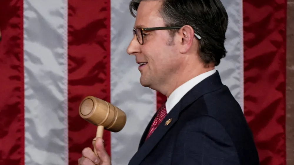 Newly elected Speaker of the House Mike Johnson (R-LA) wields the Speaker's gavel after Johnson was elected to be the new Speaker of the House at the U.S. Capitol in Washington, U.S., October 25, 2023. REUTERS/Elizabeth Frantz