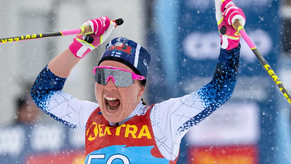 ﻿Kerttu Niskanen of Finland, the winner, reacts in the finish area after the women's 10 km classic race at the FIS Tour de Ski in Lenzerheide, Switzerland, Wednesday, Dec. 29, 2021. (Peter Schneider/Keystone via AP)