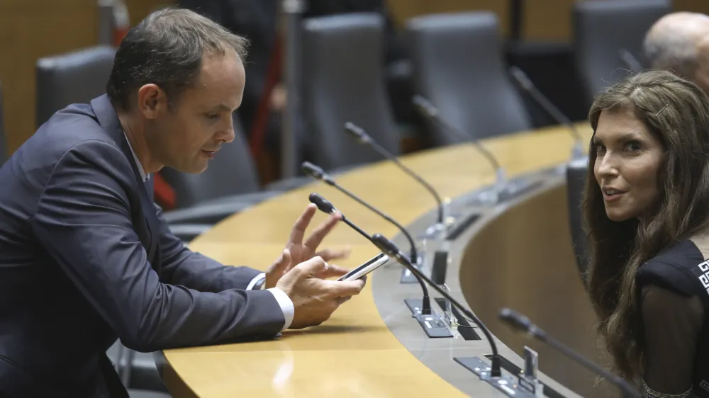 Še naprej ni jasno, kako in kdaj, če sploh, želi Platformo sodelovanja nadgraditi v politično stranko poslanec SDS Anže Logar. Foto:  Luka Cjuha 