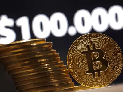 FILE PHOTO: Representations of cryptocurrency Bitcoin and words "0.000" are seen in this illustration taken November 24, 2024. REUTERS/Dado Ruvic/Illustration/File Photo