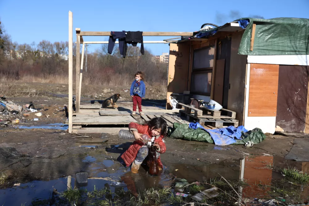 - februar 2024 - Lunik IX, romsko naselje, kjer živijo najsiromašnejši ljudje. Košice, Slovaška- romi, cigani, revščina, siromaštvo, geto //FOTO: Jaka GasarOPOMBA: ZA OBJEKTIV - REPORTAŽA