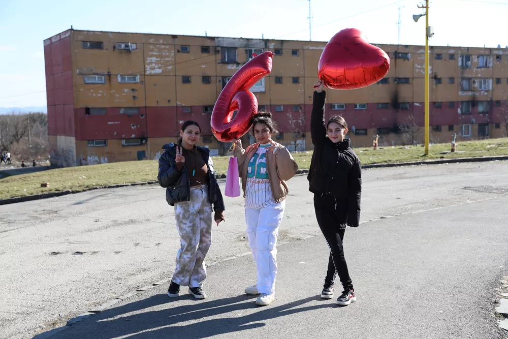 - februar 2024 - Lunik IX, romsko naselje, kjer živijo najsiromašnejši ljudje. Košice, Slovaška- romi, cigani, revščina, siromaštvo, geto //FOTO: Jaka GasarOPOMBA: ZA OBJEKTIV - REPORTAŽA