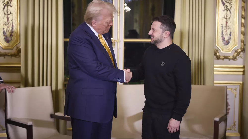 07 December 2024, France, Paris: Ukrainian President Volodymyr Zelensky (R), shakes hands with U.S president-elect Donald Trump (L) before a bilateral meeting at the Elysee Palace. Photo: Ukraine Presidency/Ukrainian Pre/Planet Pix via ZUMA Press Wire/dpa