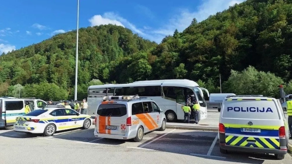 Nadzor policije nad avtobusnimi prevozniki