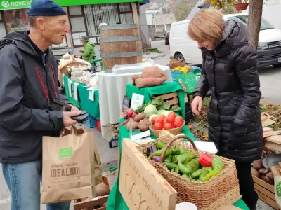 Katarina Očko svoje pridelke v Laškem ponuja na stojnici ob različnih prireditvah in sejmih, kot sta denimo Eko dan in Guštfest. Foto: Mojca Marot