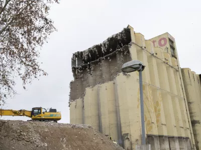 13.12.2024 Rušenje Žitovih silosov v Ljubljani, kjer bo gradil Ivo BoscarolFOTO: Nik Erik Neubauer