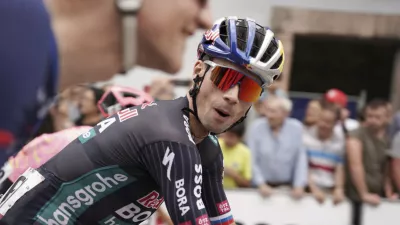 La Vuelta 2024 - 79th Edition - 15th stage - Infiesto > Valgrande-Pajares. Cut Negru 143 km - 01/09/2024 - ROGLIC Primoz (RED BULL - BORA - HANSGROHE)