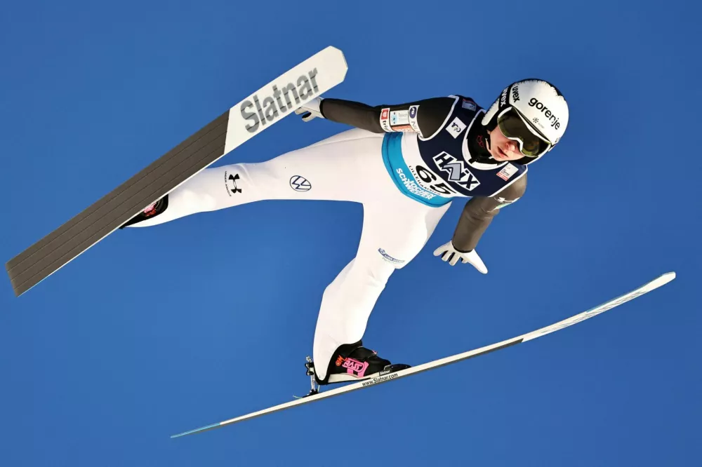 Ski Jumping - FIS Ski Jumping World Cup - Lillehammer, Norway - November 23, 2024 Slovenia's Nika Prevc in action Geir Olsen/NTB via REUTERS ATTENTION EDITORS - THIS IMAGE WAS PROVIDED BY A THIRD PARTY. NORWAY OUT. NO COMMERCIAL OR EDITORIAL SALES IN NORWAY.