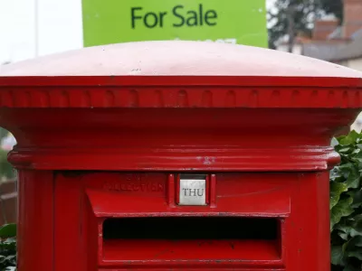 ﻿A for sale sign stands behind a post box in Shepshed, central England, September 12, 2013. Britain embarked on its largest privatisation in decades on Thursday as the government unveiled plans to sell the majority of the near 500-year-old state-owned Royal Mail postal service. The Department for Business said a stock market flotation would take place in coming weeks, giving the public a chance to buy into the postal network. Ten percent of the shares will be given to Royal Mail staff. REUTERS/Darren Staples (BRITAIN - Tags: BUSINESS POLITICS) - RTX13ITB