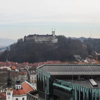 ﻿- 10.03.2020 - Ljubljana - panoramski posnetek - panorama - mesto, Ljubljanski grad//FOTO: Bojan Velikonja