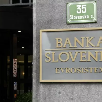 ﻿minister za finance Janez Šušteršič- Banka Slovenije (BS) - Mednarodni denarni sklad v Sloveniji (IMF) - vodja misije IMF predstavil zaključno poročilo, stavba, //FOTO: Luka Cjuha