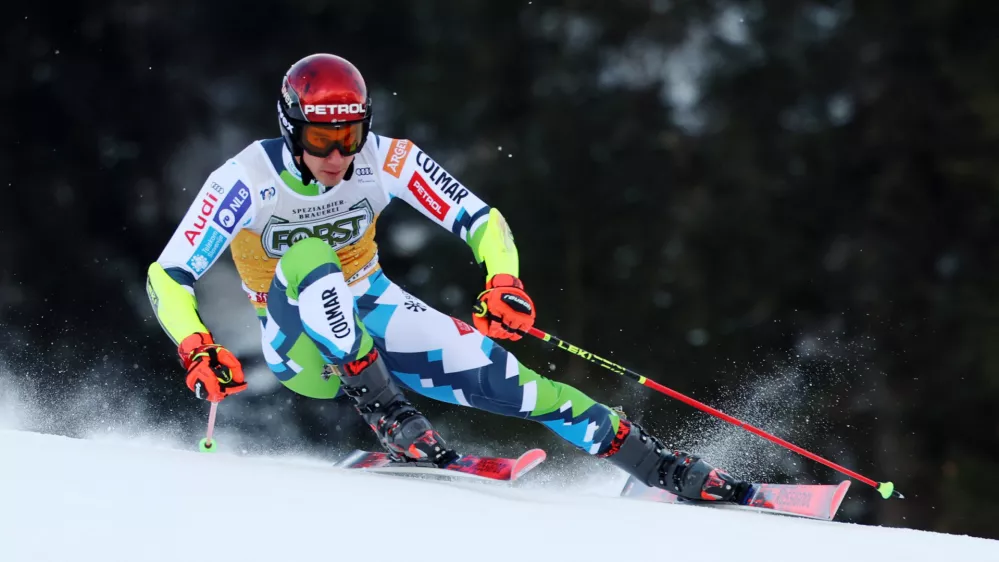 Žan Kranjec je s sedmim mestom v Alti Badii zaostal za pričakovanji in v veleslalomskem seštevku zdrsnil na četrto mesto. Foto: Reuters