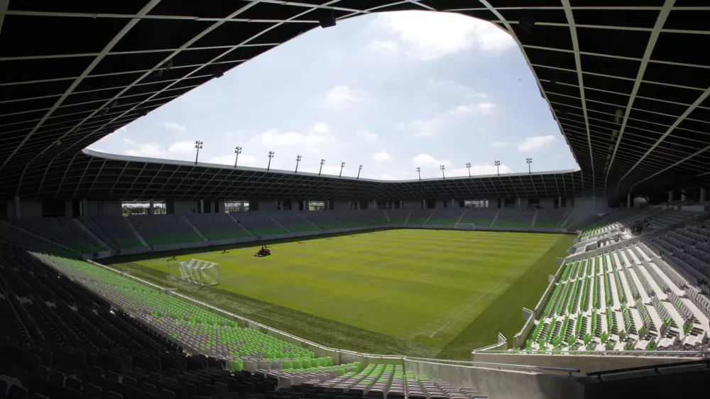 - Športni park Stožice - ngometni stadion//FOTO: Jaka AdamičOPOMBA: ZA OBJAVO V ČASOPISU DNEVNIK