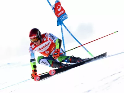 Slovenski alpski smučar Žan Kranjec se po veleslalomski zmagi leta 2020 nikakor ne more več spoprijateljiti s strmino v Adelbodnu. Foto: Reuters