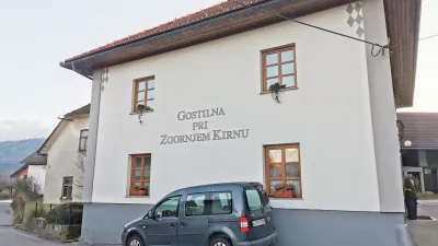 Gostilna pri Zgornjem Kirnu