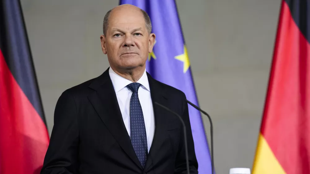 German Chancellor Olaf Scholz gives a statement at the chancellery in Berlin, Germany, Wednesday, Jan. 8, 2025. (AP Photo/Markus Schreiber)