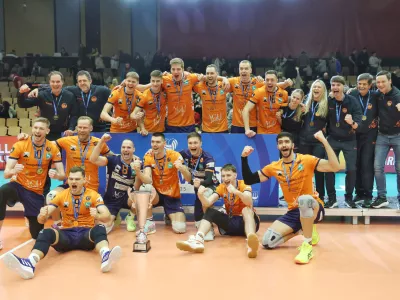 Velenje - Rdeča dvorana - Šport - Odbojka - Pokal - OTP banka Branik - Calcit Volley - - Avtor: Robert Balen